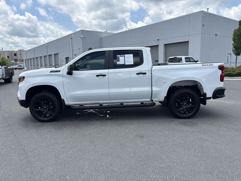 Used 2024 Chevrolet Silverado 1500 Custom Trail Boss w/ Turbomax Blackout Package AWD/4WD image 6
