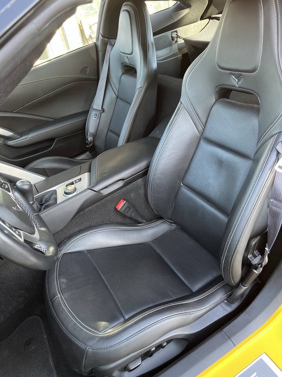 Used 2014 Chevrolet Corvette Stingray Coupe w/ 2LT Preferred Equipment Group RWD image 16