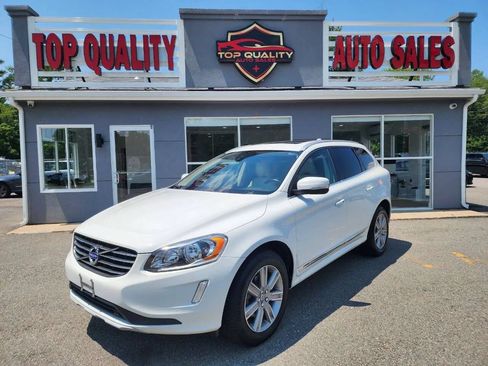 Used 2016 Volvo XC60 T6 w/ Protection Package AWD/4WD image 1