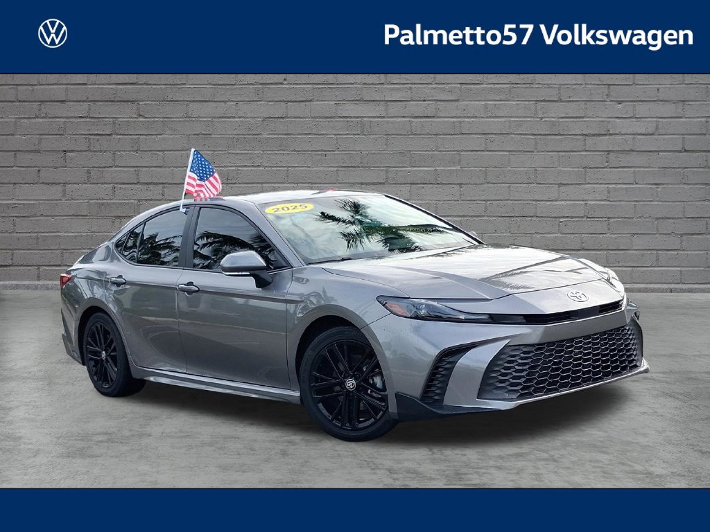 Used 2025 Toyota Camry SE FWD 360° Tour