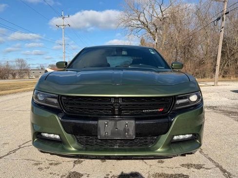 Used 2018 Dodge Charger GT image 4
