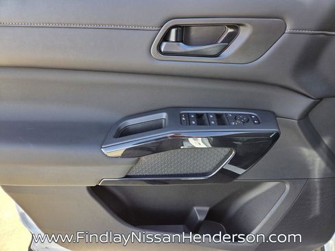 New 2026 Nissan Pathfinder SV FWD image 11