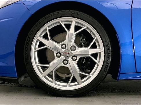Used 2021 Chevrolet Corvette Stingray Preferred Cpe w/ Engine Appearance Package RWD image 8