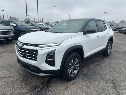 New 2026 Chevrolet Equinox LT image 7