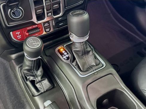 New 2026 Jeep Gladiator Rubicon w/ Safety Group image 19