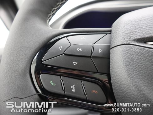 New 2027 Chrysler Pacifica Limited AWD/4WD image 17