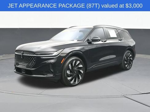 Used 2024 Lincoln Nautilus Reserve w/ Equipment Group 202A AWD/4WD image 3