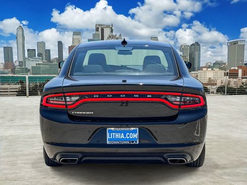 Used 2023 Dodge Charger SXT RWD image 5