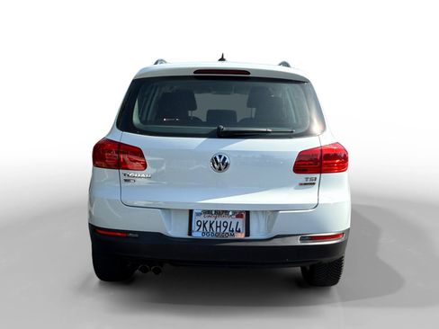 Used 2017 Volkswagen Tiguan S AWD/4WD image 4
