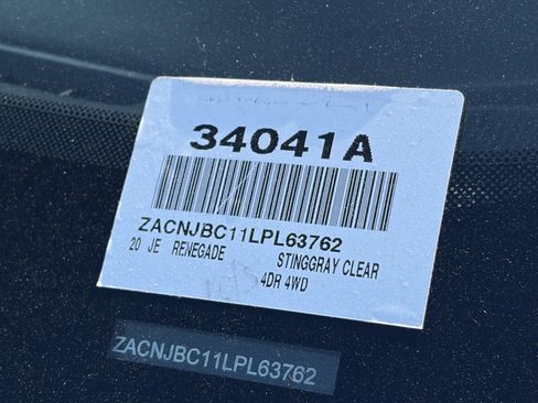 Used 2020 Jeep Renegade Trailhawk w/ LED Lighting Group AWD/4WD image 33