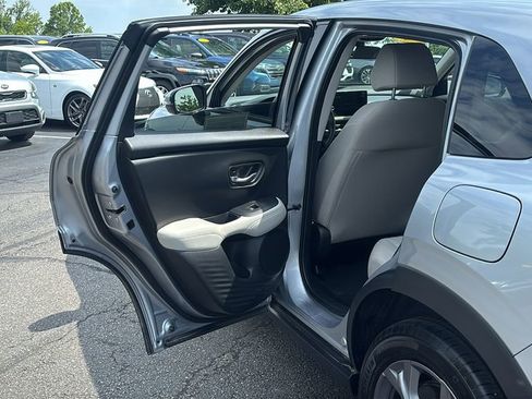 Certified 2026 Honda HR-V LX image 27