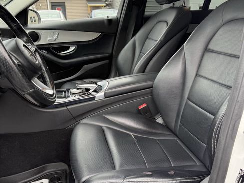 Used 2016 Mercedes-Benz C 300 Luxury w/ Premium 1 Package image 9