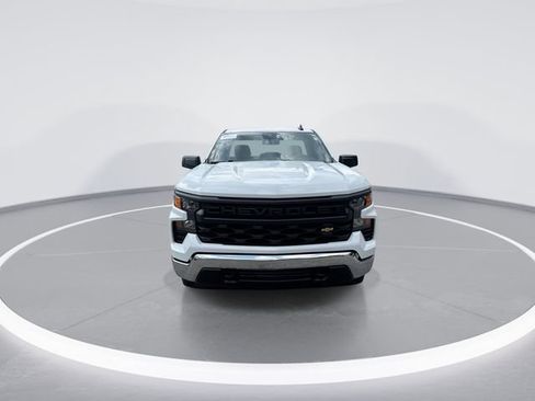 Used 2025 Chevrolet Silverado 1500 W/T RWD image 3