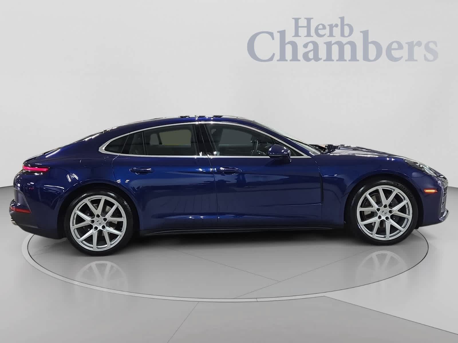 Used 2025 Porsche Panamera 4 AWD/4WD image 11