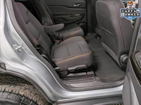 Used 2023 GMC Acadia AT4 AWD/4WD image 26