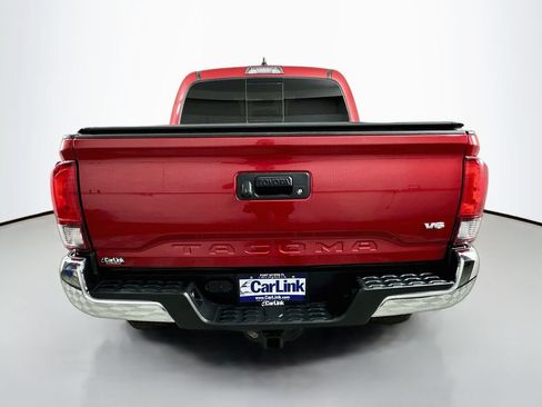 Used 2021 Toyota Tacoma SR5 RWD image 7