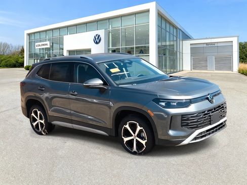 New 2026 Volkswagen Tiguan SE AWD/4WD image 4