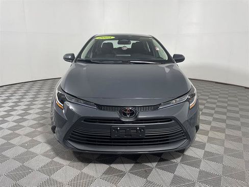 Certified 2025 Toyota Corolla LE FWD image 2