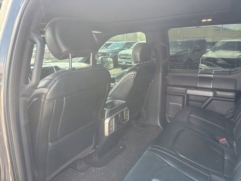 Used 2018 Ford F150 Platinum w/ Equipment Group 701A Luxury AWD/4WD image 25