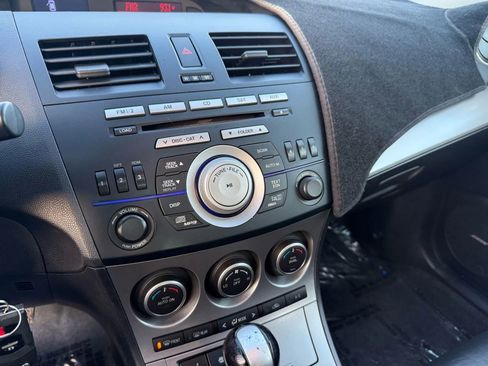Used 2010 MAZDA MAZDA3 s Grand Touring image 17