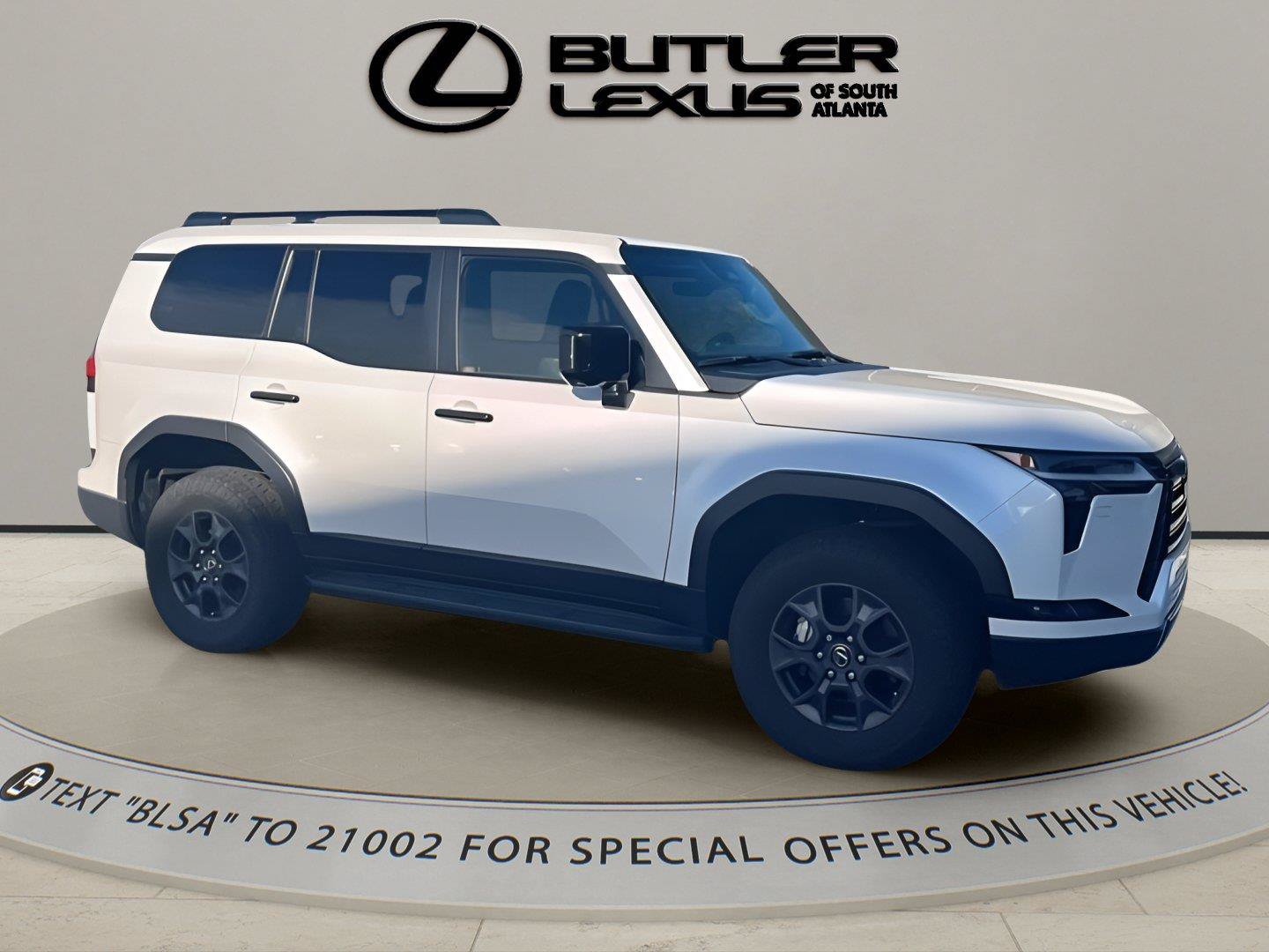 Used 2024 Lexus GX 550 AWD/4WD image 3