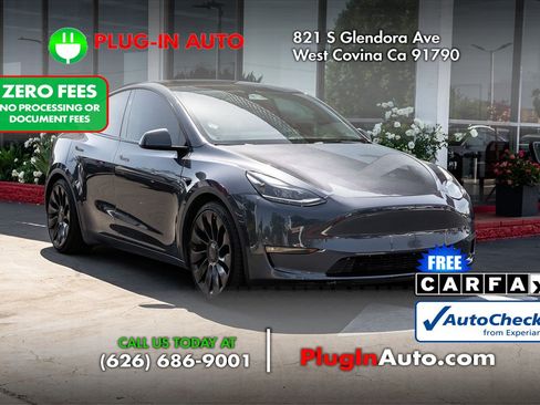 Used 2023 Tesla Model Y Performance AWD/4WD image 3