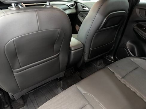 Certified 2023 Buick Encore GX Preferred w/ Cold Weather Comfort Package image 19