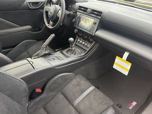 New 2026 Toyota GR86 YUZU Limited image 12