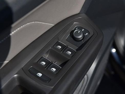 Certified 2022 Volkswagen Atlas SE w/ Panoramic Sunroof Package image 7