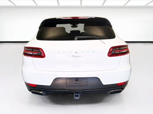 Used 2018 Porsche Macan AWD/4WD image 5