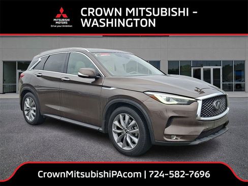 Used 2019 INFINITI QX50 Essential w/ Premium Heat Package image 1
