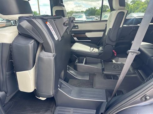 Used 2023 Toyota Sequoia Capstone AWD/4WD image 42