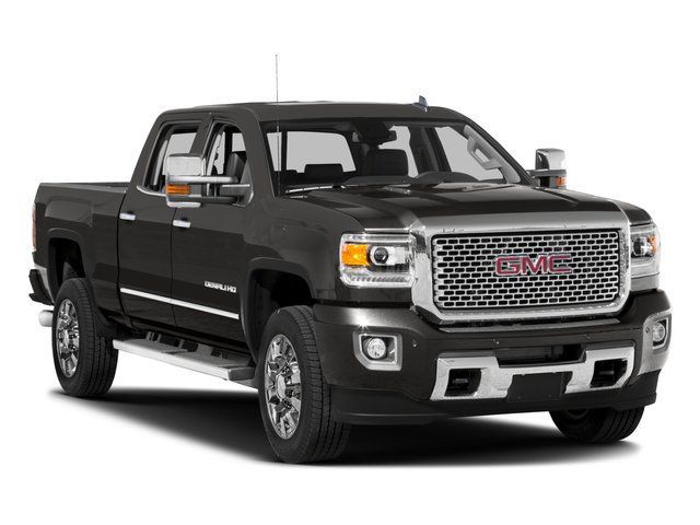 Used 2017 GMC Sierra 2500 Denali AWD/4WD image 9