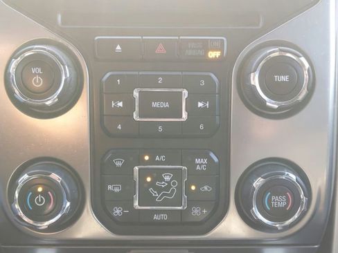 Used 2013 Ford F150 FX4 w/ Luxury Equipment Group image 26