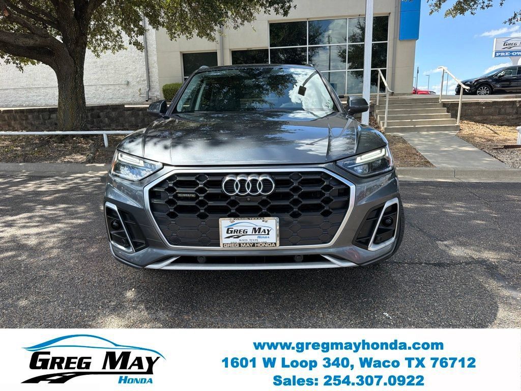 Used 2023 Audi Q5 2.0T Premium Plus w/ Premium Plus Package AWD/4WD image 9