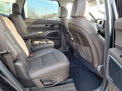Used 2022 Kia Telluride SX w/ Towing Package image 11