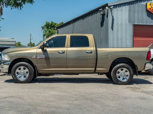 Used 2015 RAM 2500 Big Horn RWD image 3