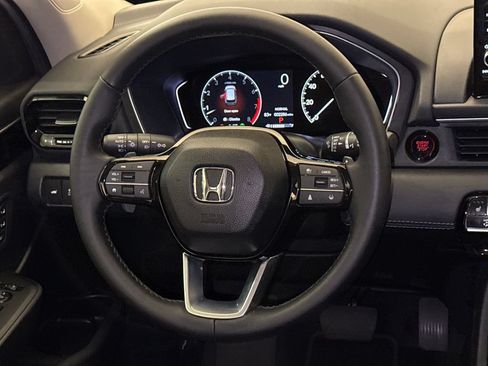 Used 2025 Honda Pilot EX-L image 13