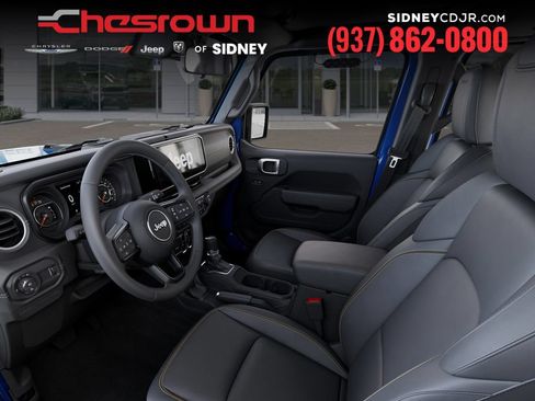 New 2025 Jeep Gladiator Sport AWD/4WD image 22