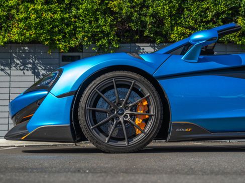 Used 2020 McLaren 600LT Spider image 9