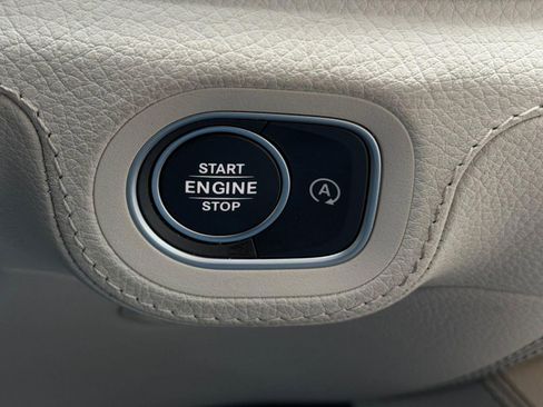 Used 2024 Mercedes-Benz GLE 450 4MATIC image 35