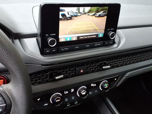 Used 2023 Honda Accord EX image 21