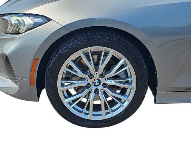 Used 2023 BMW 330i Sedan w/ Driving Assistance Package RWD image 32