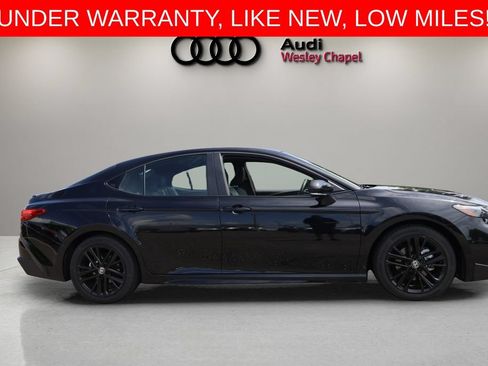 Used 2026 Toyota Camry SE FWD image 6