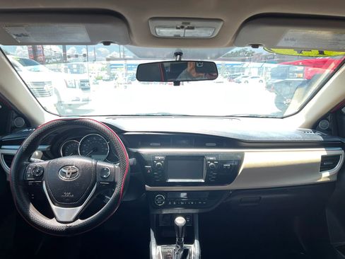 Used 2014 Toyota Corolla LE FWD image 12