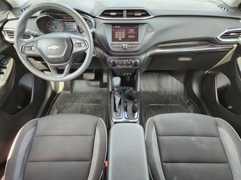 Used 2023 Chevrolet TrailBlazer LT FWD image 24