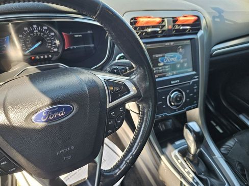 Used 2014 Ford Fusion Titanium FWD image 25