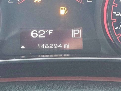 Used 2015 Dodge Dart SXT image 9