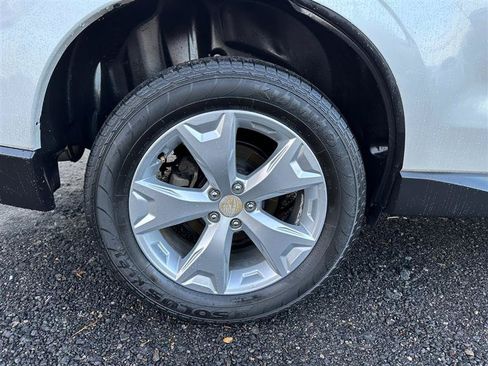 Used 2015 Subaru Forester 2.5i w/ Alloy Wheel Package AWD/4WD image 12