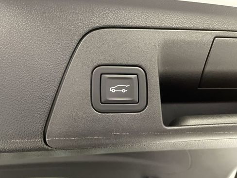 Certified 2023 Buick Envision Essence image 16